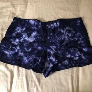 The dye shorts